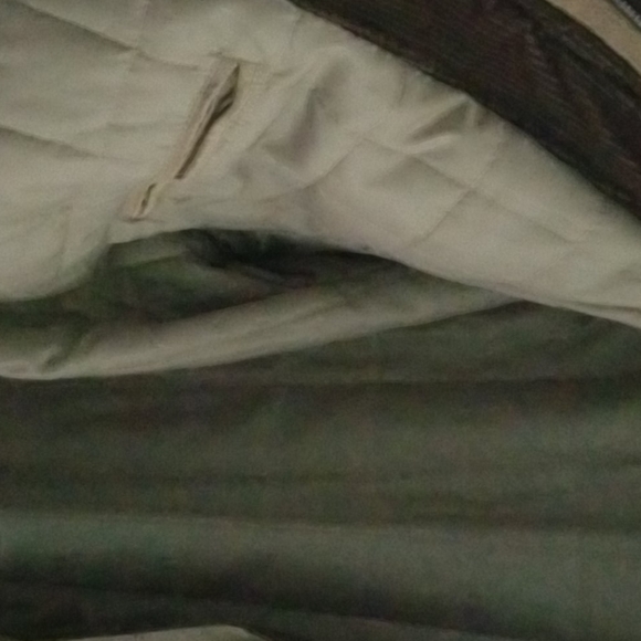 Gently worn tan leather/suede EMG jacket w/pockets - Picture 5 of 6